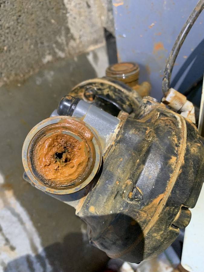 tube rouillé